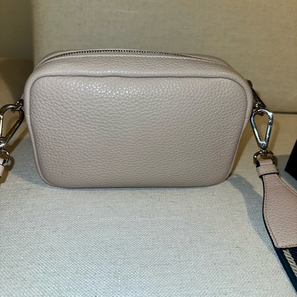 PRADA Small Leather Bag in Pink. Brand new from Saks Fifth Ave. - Picture 4 of 12